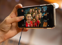 But first, let me take a selfie!