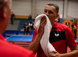 The Towel feat. Oleksandr